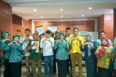 Buktikan Cinta dengan Vasektomi, Pemkab Jember Terus Ajak Para Pria untuk Ber-KB 4 IMG 20250426 193802