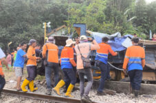 KA Ijen Ekspres Tertabrak, KAI Kembali Ingatkan agar Dahulukan Perjalanan Kereta Api di Perlintasan Sebidang