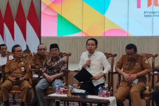 Bupati Jember Kenalkan Program Bunga Desa 6 Bupati Jember Kenalkan Program Bunga Desa