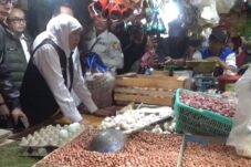 Sebut Distribusi BBM Sudah Normal, Khofifah Minta WFH dan Sekolah Daring di Jember Dihentikan 10 IMG 20250731 WA0012