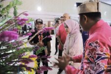 Festival Anggrek Jember 2025: Ikhtiar Gairahkan Ekonomi dari Cantiknya Daun Puspa Pesona
