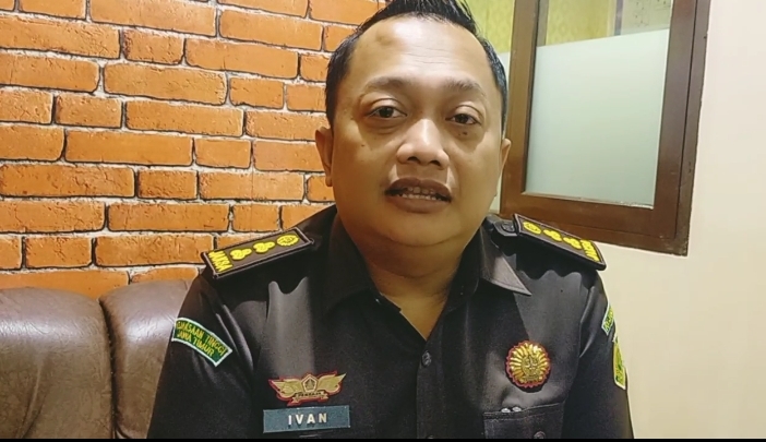 Kasus Korupsi Sosperda DPRD Jember: Sita Rekening Rekanan, Kejaksaan Telusuri Aliran Dana 7 Kasi Pidsus Kejari Jember, Ivan Praditya Putra. (Istimewa)