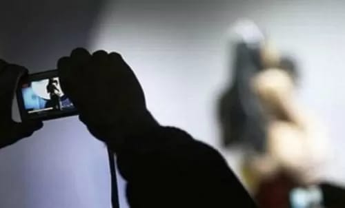 Sepasang Mahasiswa Unej Jalani Sidang Etik karena Mesum di Ruang Kampus 6 IMG 20250923 WA0015