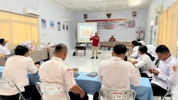 Puluhan Relawan PMI Jember Ikuti Latihan Gabungan dan Pembekalan Kebencanaan